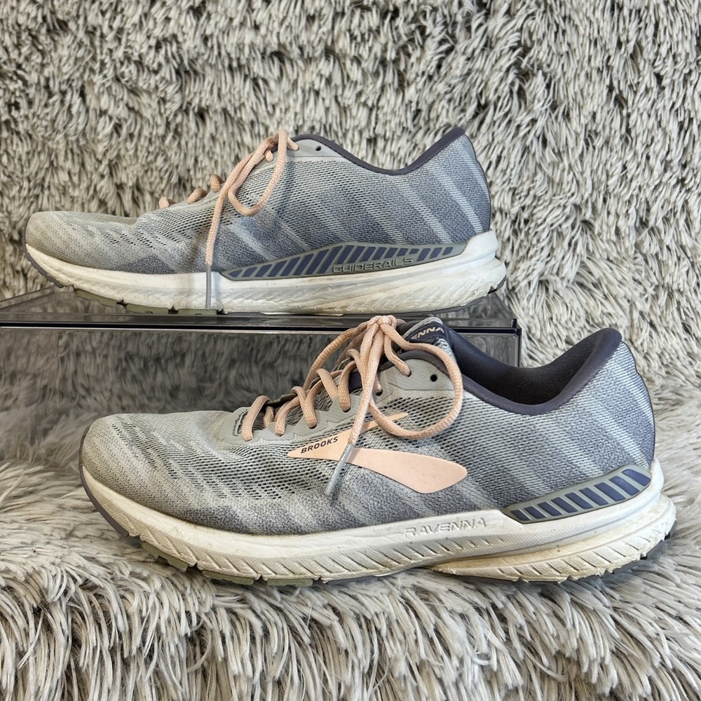 Brooks Ravenna‎ 10 Gray Pink Women's Size 9 1202861B110 Running Shoes Sneakers